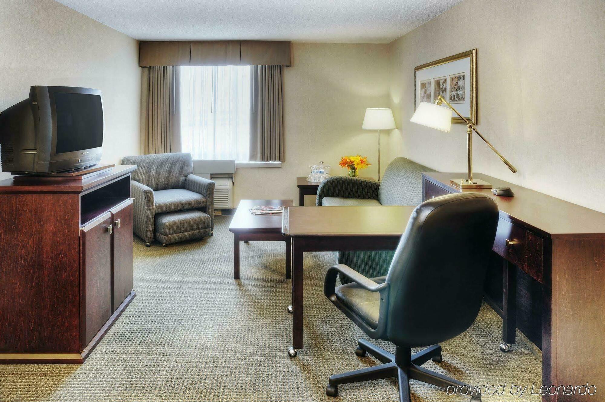 Radisson Suites Hotel Toronto Airport Eksteriør billede